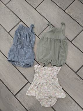 Carter's Trio Pack: Green, Blue and Floral Baby Rompers J4